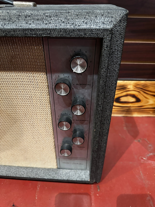 SIlvertone 1482 - A-0097 CONSIGNMENT