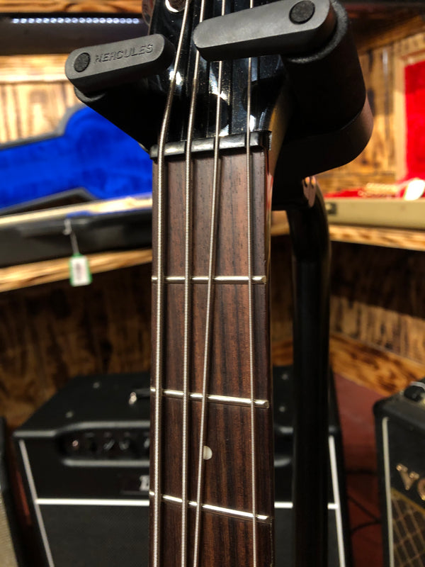 Silvertone 1444 SVB Silverburst Short Scale Bass *NEW*