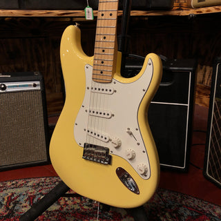 2021 Fender MIM Stratocaster Aged White - Includes Tweed Case - #MX21188805