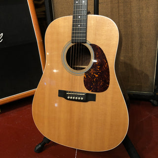 Martin Custom Dread - Includes Hardshell Case