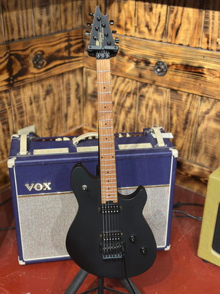 EVH Wolfgang Standard Satin Black w/ GB#920