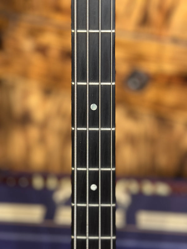 2001 Gibson Thunderbird IV Bass Guitar w/OHSC #933