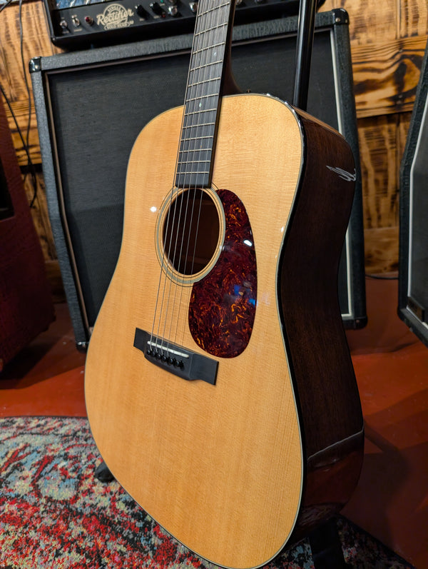 Martin D-18 - Includes Hardcase - G-0839 - #2417138