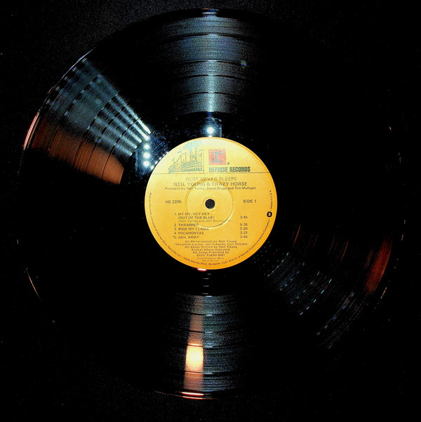 LP-Neil Young & Crazy Horse-Rust Never Sleeps
